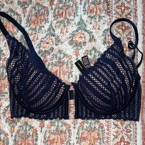 Victoria's Secret Navy Lace Bra
